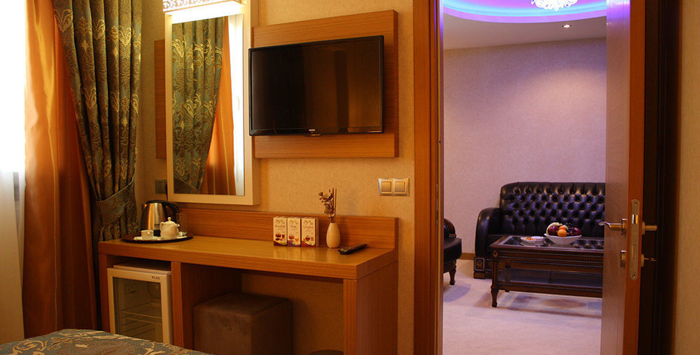 Adana Yukselhan Hotel Bagian luar foto