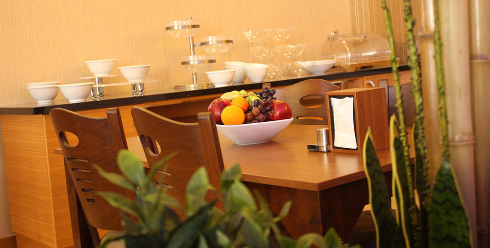Adana Yukselhan Hotel Bagian luar foto